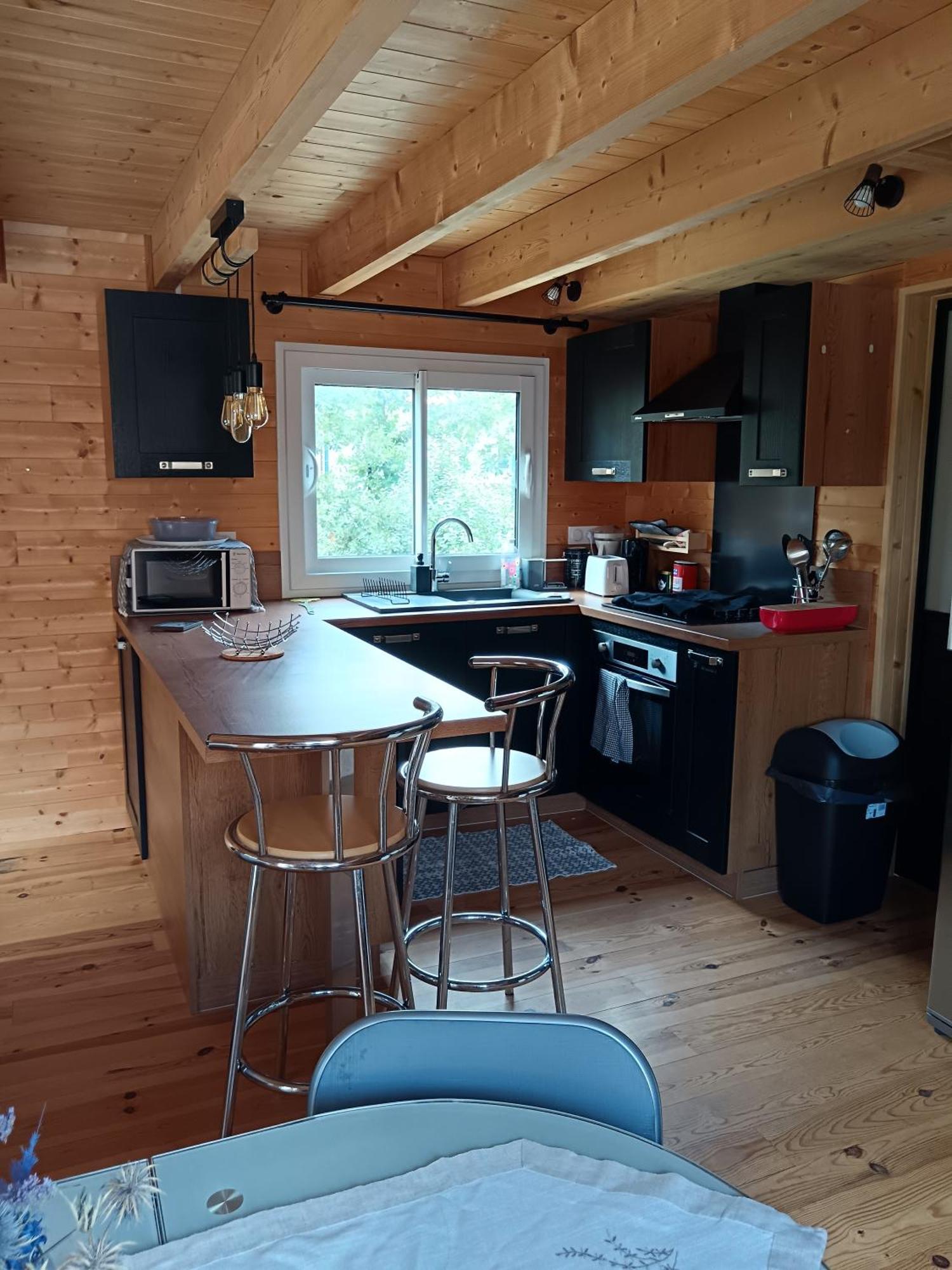 Chalet 50M2 Climatise Montjoyer Exterior photo