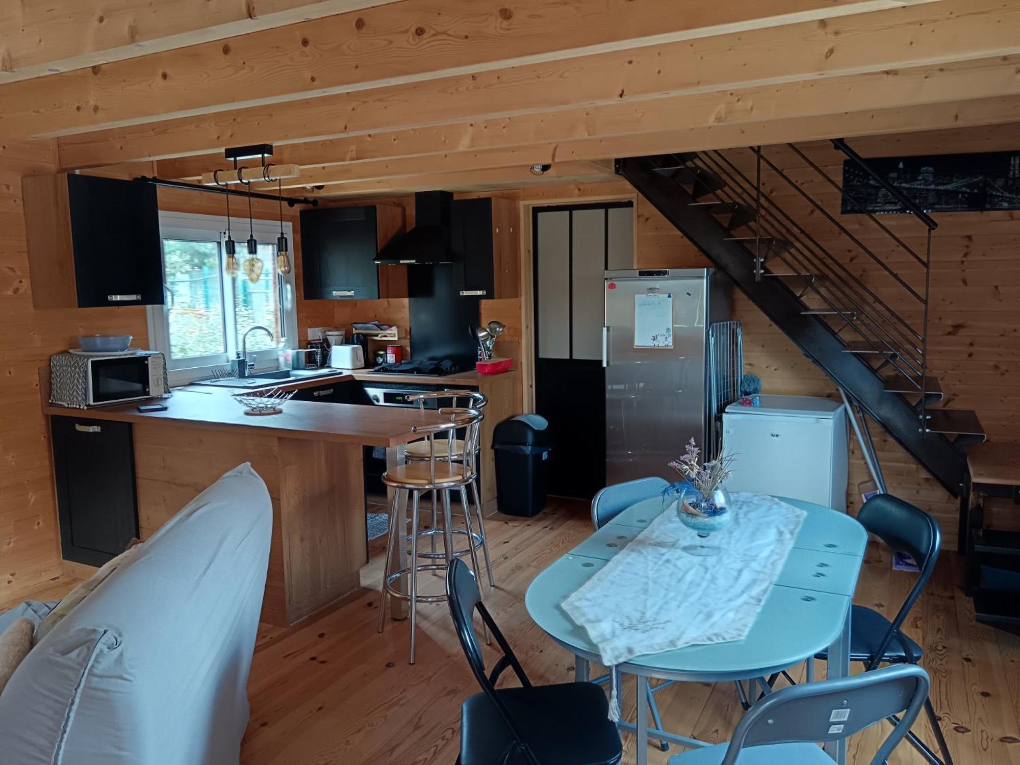 Chalet 50M2 Climatise Montjoyer Exterior photo